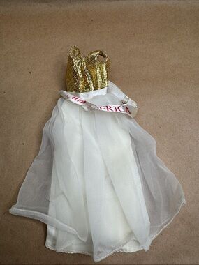 1972 Vintage Mattel Barbie Gold and White Pageant Dress with Miss America Sash